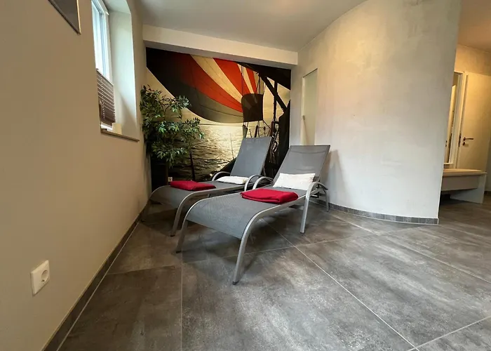 Διαμέρισμα 8 *